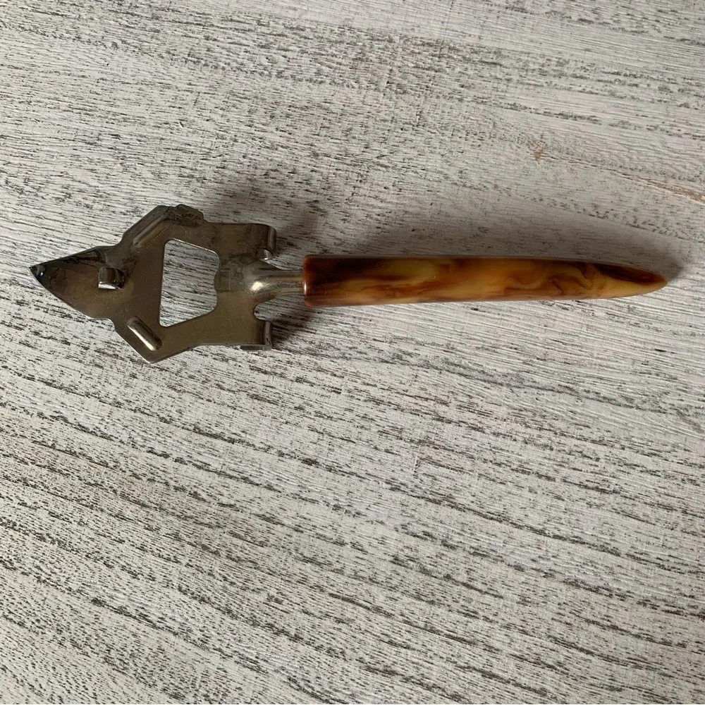 Vintage Bakelite Can Bottle Jar Opener Butterscotch Swirl Barware Kitchenware